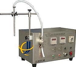 小型醫(yī)藥口服液灌裝機