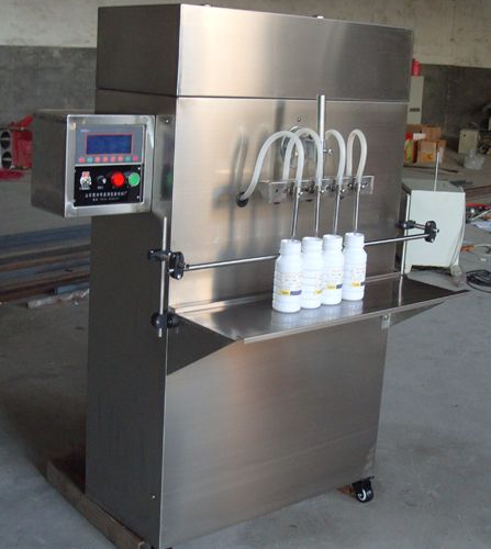 灌裝機(jī)設(shè)備每3個(gè)月進(jìn)行一次維護(hù)保養(yǎng)